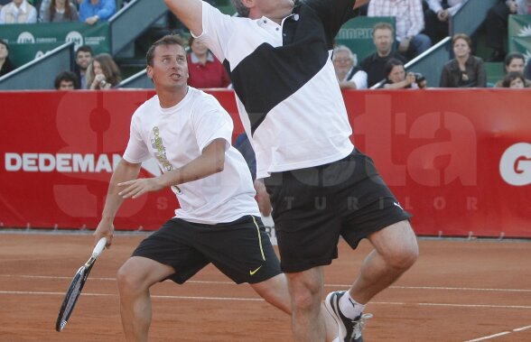 FOTO Stele pe zgură » Hagi şi Rotariu au îmblînzit mingile de tenis alături de Pavel şi Tecău