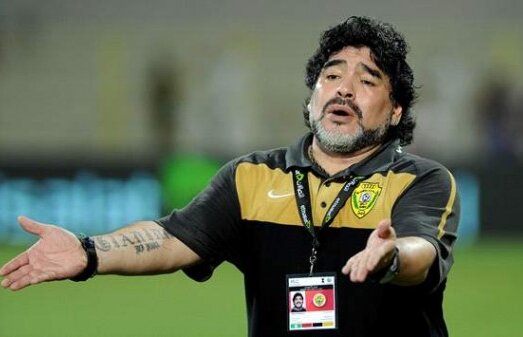 Maradona a fost dat afară de la Al-Wasl!