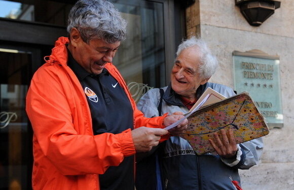 Lucescu, asaltat de fani la Torino! Cu ce l-au impresionat italienii