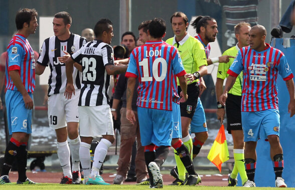 VIDEO Jafentus » Juventus a cîştigat cu două erori de arbitraj la Catania (1-0)