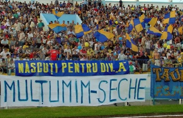 GALERIE FOTO » "Seche" dintr-un fotbal galben-albastru: "Sportul trebuie să fie adevăratul drog al tinerilor!"