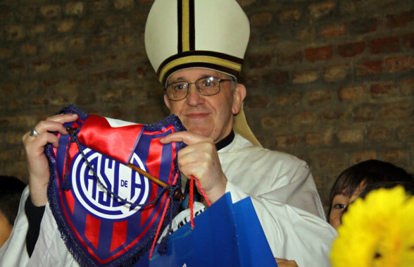 Socio Papa » Noul Suveran Pontif e pasionat de fotbal, San Lorenzo şi Jorge Luis Borges