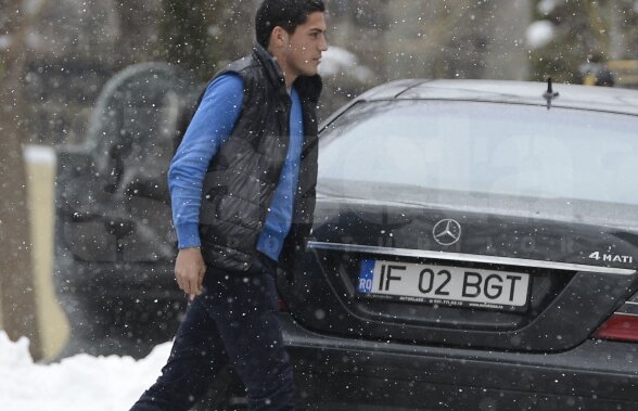 OFICIAL. Stanciu e al Stelei! » FOTO Imagini cu fotbalistul la palat