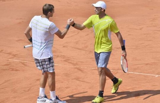 Tecău şi Mirnîi au ratat calificarea în finală la Roma » Cei doi au fost eliminaţi de Mike şi Bob Bryan