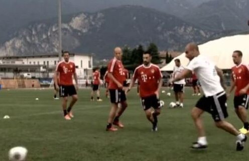 VIDEO Pep dă tonul jocului » Guardiola îi învaţă la antrenamente pe cei de la Bayern ce înseamnă tiki-taka