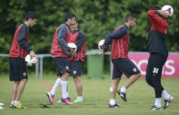 Radio GSP Anghelache anunţă noutăţile de la Dinamo » Cîte abonamente s-au vîndut şi ce "cîini" mai pleacă