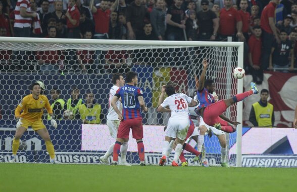 FOTO I-au Pufilit! Steaua s-a jucat cu Dinamo şi are prima opţiune la calificarea în finală: 5-2