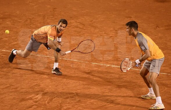 Horia Tecău şi Jean-Julien Rojer au fost eliminaţi în optimi la Madrid de fraţii Bryan