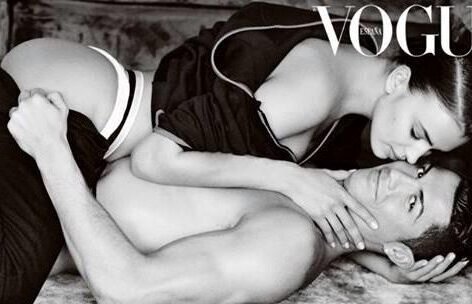 FOTO&VIDEO Irina Shayk şi Cristiano Ronaldo, "amor şi fotbal" în revista Vogue. Portughezul a pozat gol