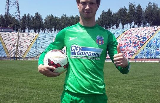 Foştii portari de top analizează situaţia goalkeeperului achiziţionat de campioana României » Care Arlauskis vine la Steaua?