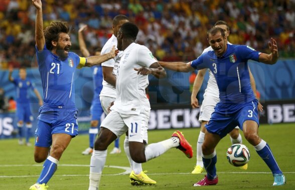 Italienii au învăţat tiki taka » Andrea Pirlo şi Daniele De Rossi au stabilit un record de pase cu Anglia!