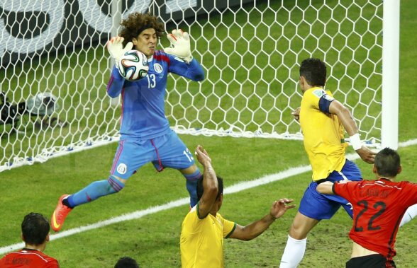 VIDEO Extraterestrul Guillermo Ochoa » Brazilia a eşuat în faţa unui portar colosal şi a rămas doar cu o remiză albă după meciul cu Mexic