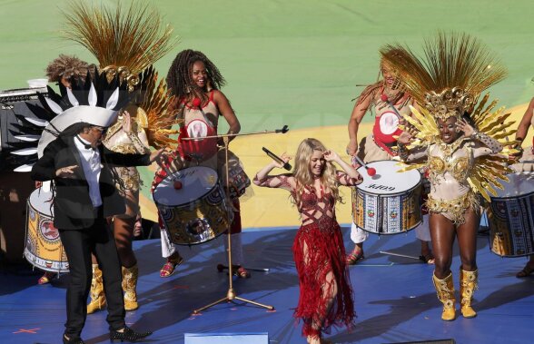 Adeus, Brasil! » Ceremonia de închidere de pe Maracana a fost scurtă, veselă şi foarte muzicală