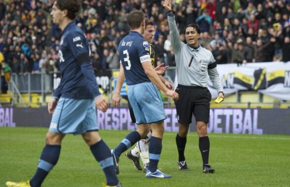 Brigadă de arbitri din Olanda la Stromsgodset - Steaua » Atenţie la cartonaşe! A acordat 20 în 3 meciuri din cupele europene