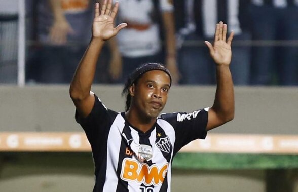 Ronaldinho s-a despărţit de Atletico Mineiro. Care va fi următoarea destinaţie a "dinţosului"?