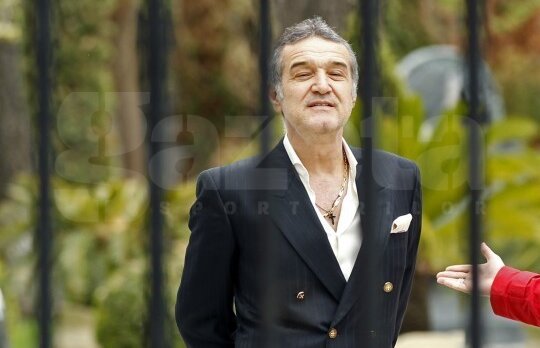 Eliberat în mare secret! Gigi Becali petrece cinci zile acasă