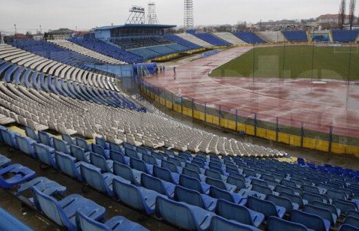 Stadionul "Ion Oblemenco" din Craiova, reconstruit cu acelaşi pămînt şi beton » Ce neclarităţi sînt în hotărîrea demolării acestuia