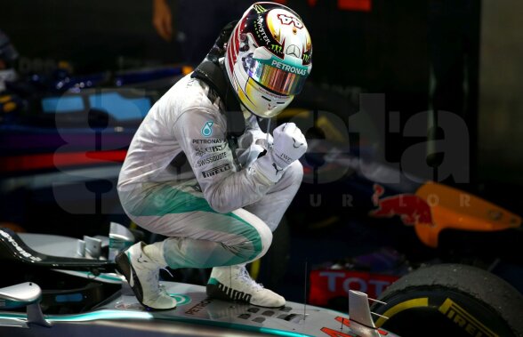 Exultă! » Cursă perfectă pentru Lewis Hamilton: a cîştigat şi a urcat pe primul loc în clasamentul general. Nico Rosberg a abandonat