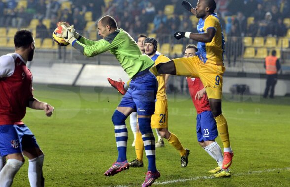 VIDEO HotoSTOP » Portarul Oţelului le-a blocat drumul spre victorie ploieştenilor, 0-0