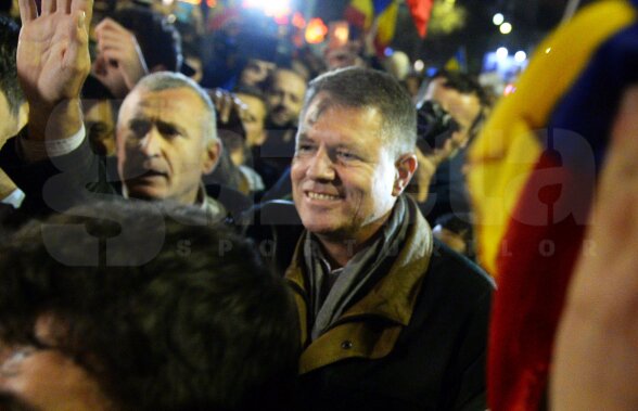 Cum a fost dezamăgit Klaus Iohannis de singura experienţă în fotbalul românesc: "Nu mai vin fără legi precise!"