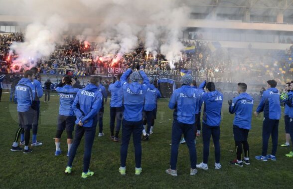 FOTO Mircea Rednic a început ieri al doilea mandat pe banca "lupilor", cu 2.000 de fani în tribune: "Petrolul nu se refuză"