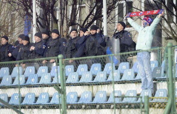 Steaua a pierdut provincia » Jucătorii lui Costel Gâlcă au fost înjuraţi şi huiduiţi la Tg. Jiu