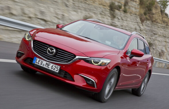 Un Wagon reușit! » Varianta la care se poate organiza liniștit un concurs de Miss: Mazda 6 Wagon