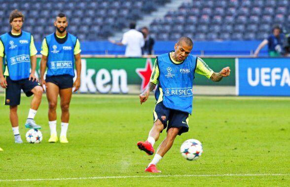 VIDEO Gest nebunesc al lui Dani Alves » Brazilianul i-a uimit pe toţi după ultima sa ispravă