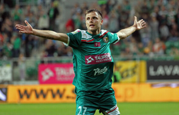 Atacantul așteptat de Rednic a refuzat Dinamo! Răspunsul care i-a enervat pe "cîini" e legat de Steaua