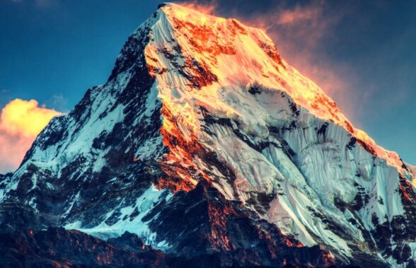 Anunț oficial: Everestul nu va mai putea fi escaladat de novici, persoane cu handicap sau în etate