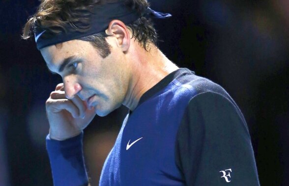 "Bombardat" de așii lui John Isner, Roger Federer a spus adio Mastersului de la Paris