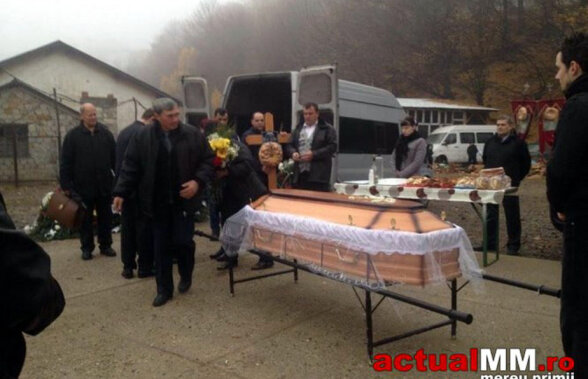 Nimeni de la Steaua! :( Clubul din Ghencea a trimis doar o coroană de flori la înmormîntarea lui Lucian Bălan