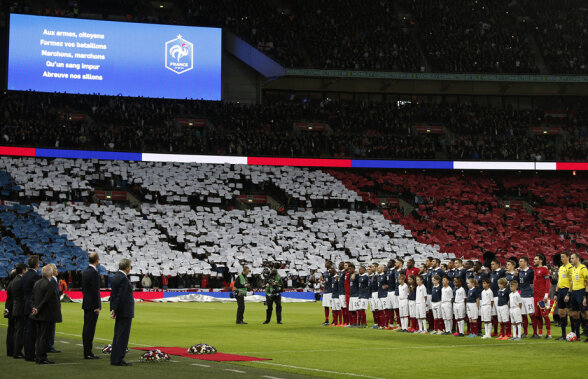 FOTO Momente speciale în memoria victimelor atentatelor din Paris la Anglia-Franța 2-0: "Je suis Wembley"