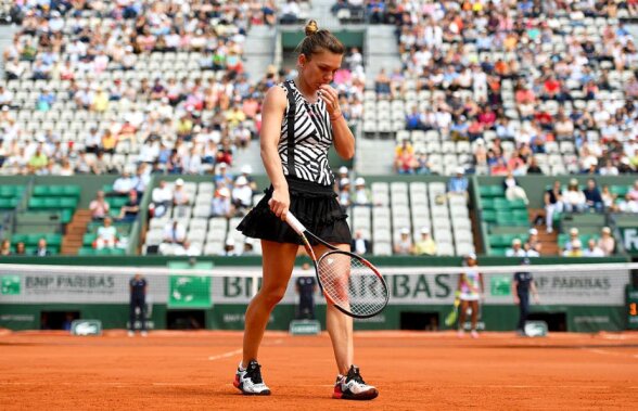 FOTO Halep a fost eliminată în optimi la Roland Garros după un meci care a durat două zile!