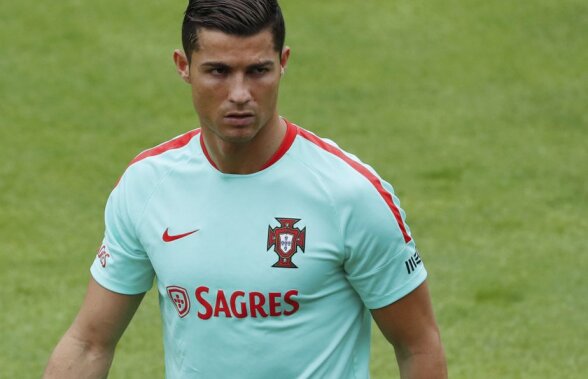 Cristiano Ronaldo, o nouă reacție nervoasă din cauza presei » Portughezul a țipat la colegii lui: "La naiba, tăceți"