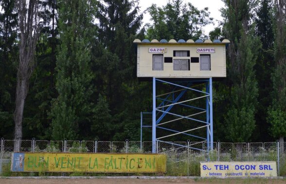 FOTO Imagini incredibile » Cum a ajuns stadionul unei foste finaliste a Cupei României