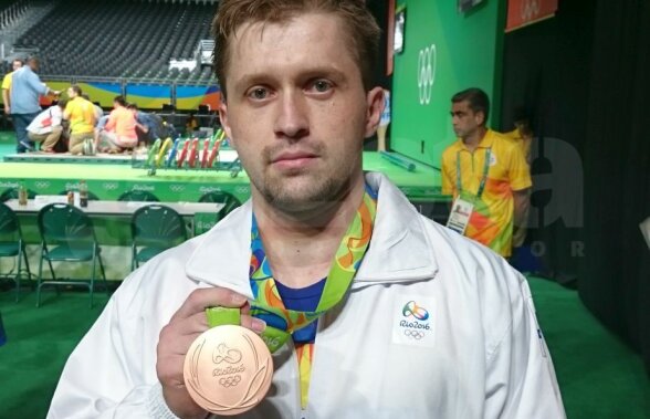 CE SURPRIZĂ ÎN MIEZ DE NOAPTE! Gabriel Sîncrăian aduce României o medalie de bronz la haltere!