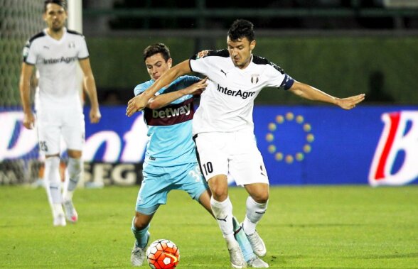 Probleme mari la Astra înainte de duelul cu West Ham » Împrumutul lui Budescu este in împas! Jucătorul nu va evolua diseară