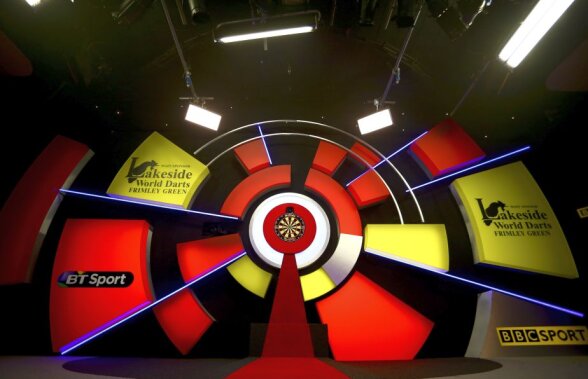 Supercompetiție de darts la București! O legendă a celor de la Liverpool vine la eveniment