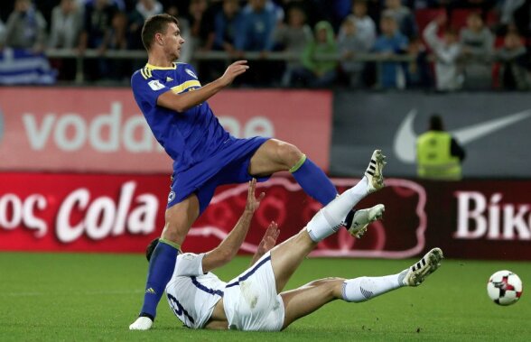 VIDEO Scene de cascadorii râsului la meciul dintre Grecia și Bosnia-Herțegovina » Dzeko l-a lăsat pe Sokratis în chiloți :)