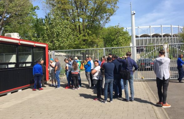 FOTO Cozi la Arena Națională! Steliștii se îngrămădesc pentru a umple peluza la marele derby cu Dinamo