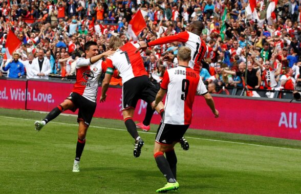 VIDEO+FOTO Kuyt pentru titlu! Un hat-trick i-a adus trofeul lui Feyenoord după 18 ani » Imagini de senzație cu sărbătoarea alb-roșie 