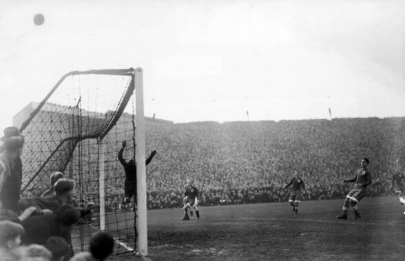 Miercurea orbului pe "White Hart Lane" » Povestea unuia dintre cele mai bizare meciuri de fotbal