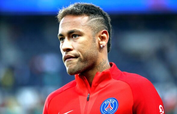 VIDEO Probleme la PSG? Cavani l-a ignorat pe Neymar la meciului cu Saint Etienne
