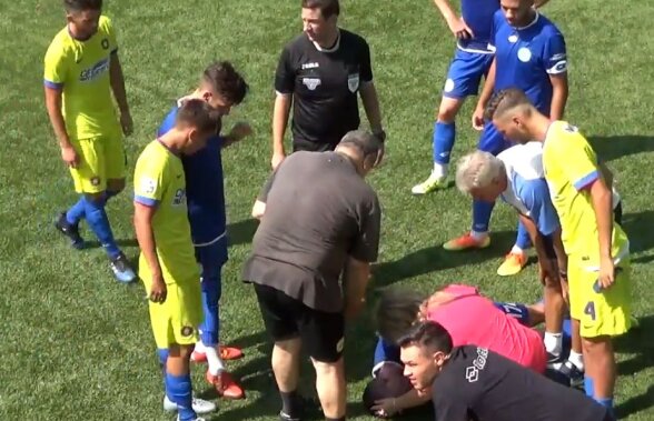VIDEO Momente șocante la Chiajna! Un fotbalist s-a ciocnit de un adversar de la FCSB II și a rămas lat pe gazon: "Aveam puls 286! M-au luat cu o prelată, n-aveau nici doctor"