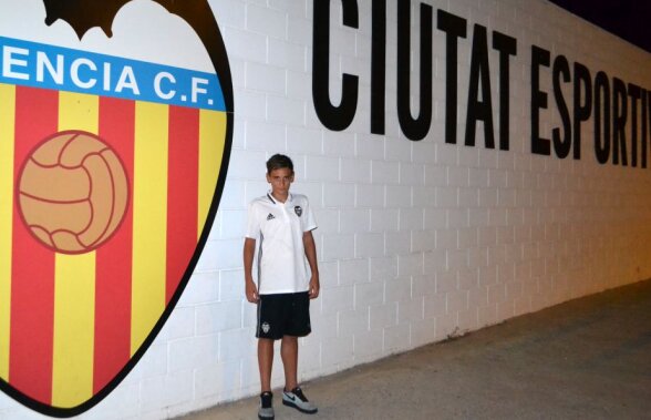 David de Valencia! Povestea puștiului de 15 ani care joacă la juniorii Valenciei și care a trecut pe la Barcelona și Real: "Visez doar să ajung fotbalist" » Lăudat de Guti și Neville
