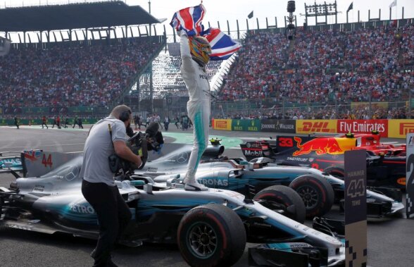 Careu de titluri » Lewis Hamilton a devenit primul pilot britanic cu 4 titluri mondiale!