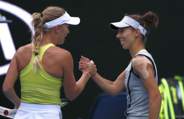 FOTO Mihaela Buzărnescu a fost eliminată în turul I la Australian Open de Caroline Wozniacki