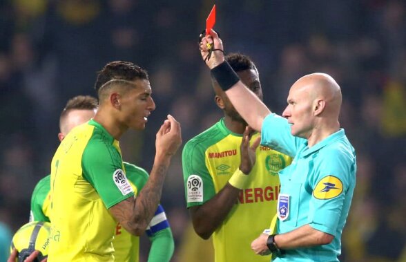 Arbitrul de la meciul Nantes - PSG a fost suspendat de urgență » Ce se întâmplă cu jucătorul eliminat de el