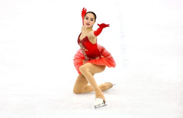 JOCURILE OLIMPICE DE IARNĂ // Fetița soldat » Alina Zagitova, 15 ani, aduce primul aur pentru Sportivii Olimpici din Rusia